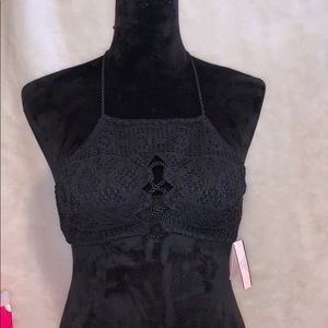 🆕NEW Victoria’s Secret Crochet Bikini Top